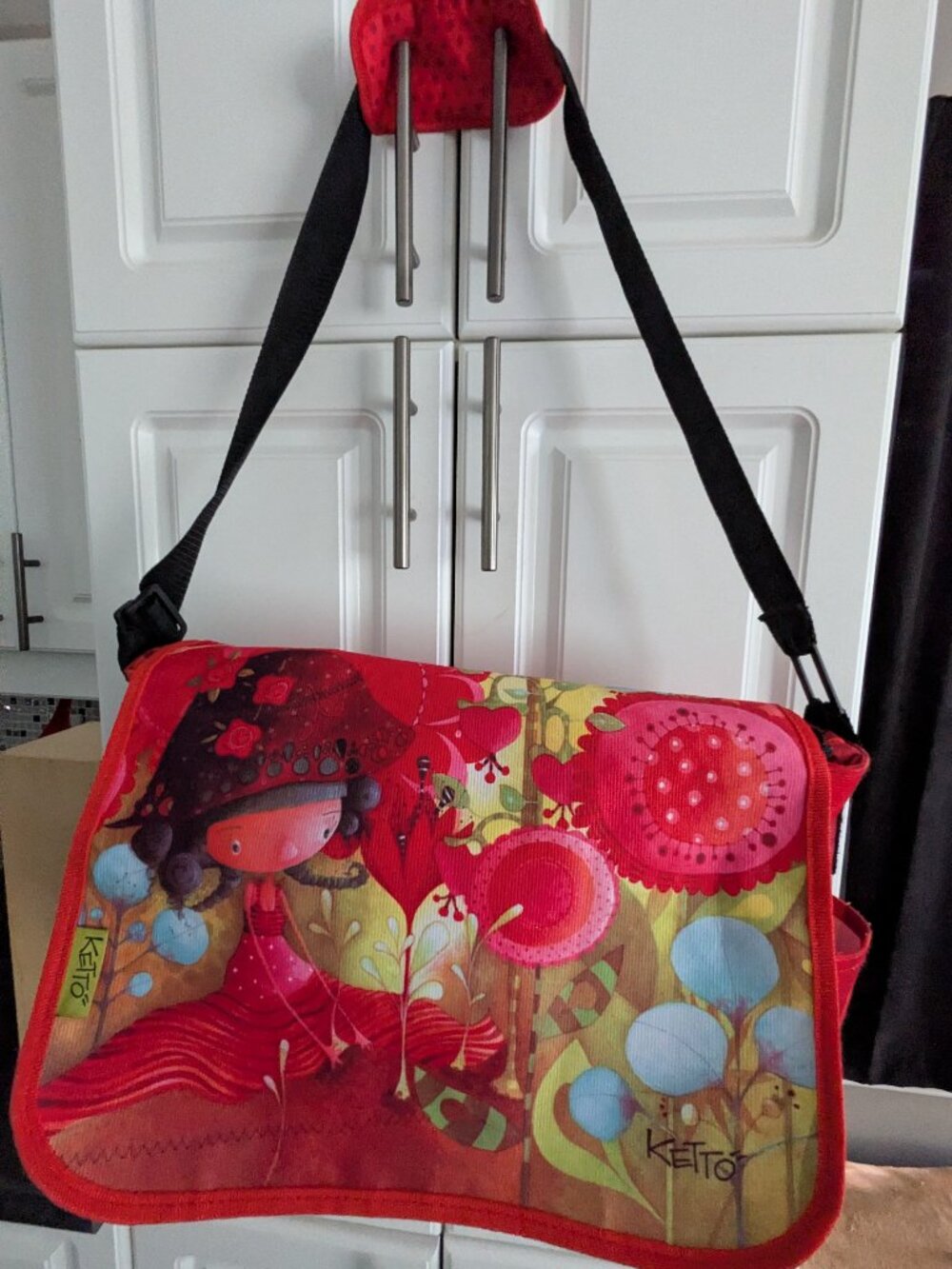 Ketto messenger bag